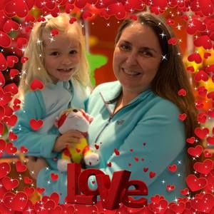 Meet your Posher, Elaine